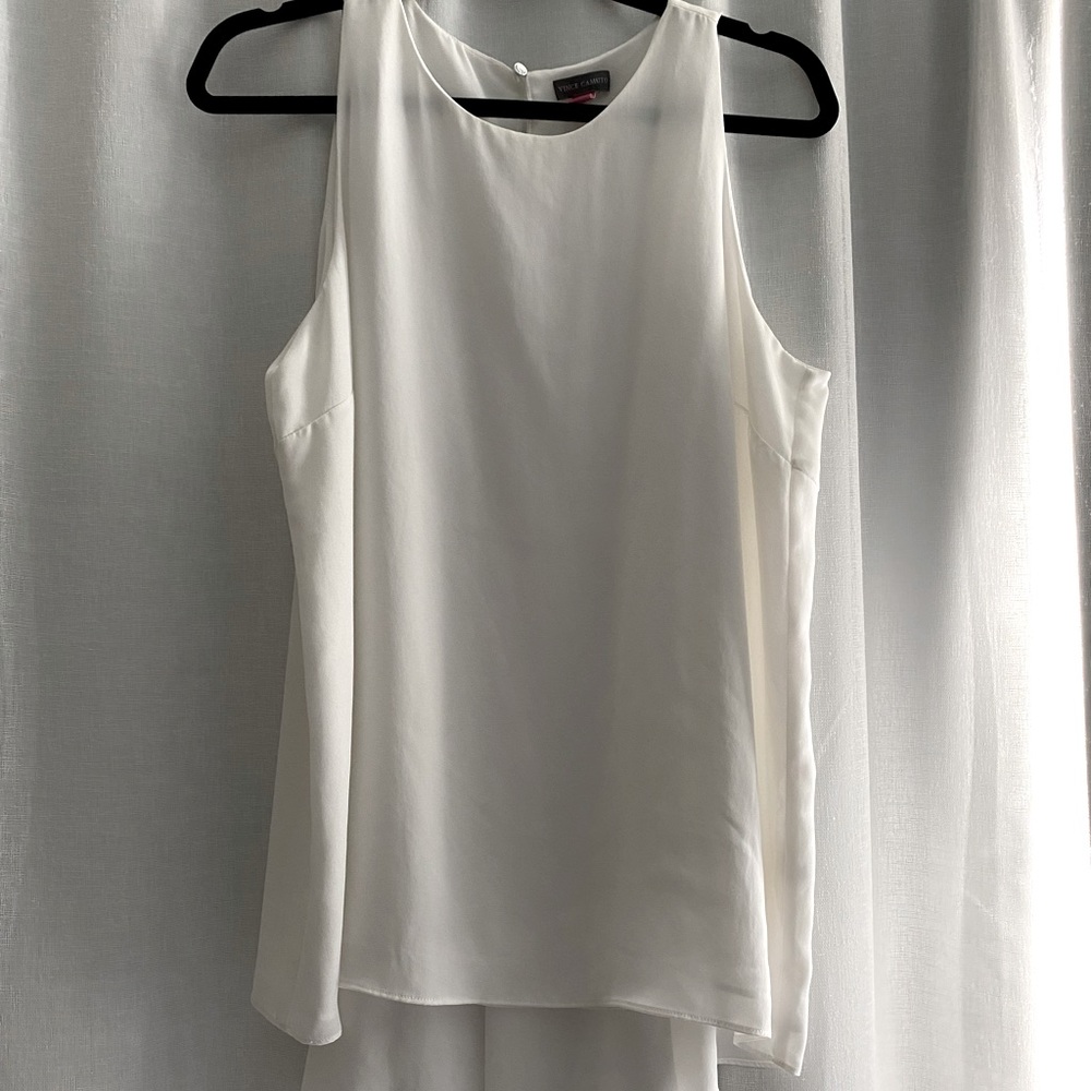 Vince Camuto - Scoop Neck Tank Top Blouse - size Medium
